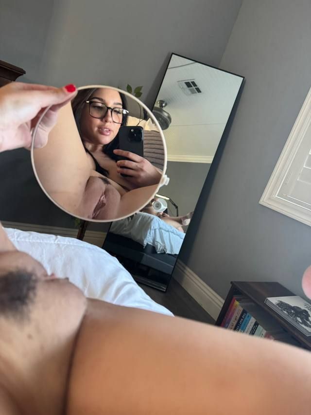 Heyy I’m CHAVA 💦 soaked & horny af, tight body ready to get fucked hard 😈 crazy cheap rates · text me now, I need it bad 🍆🍑 - Image 2